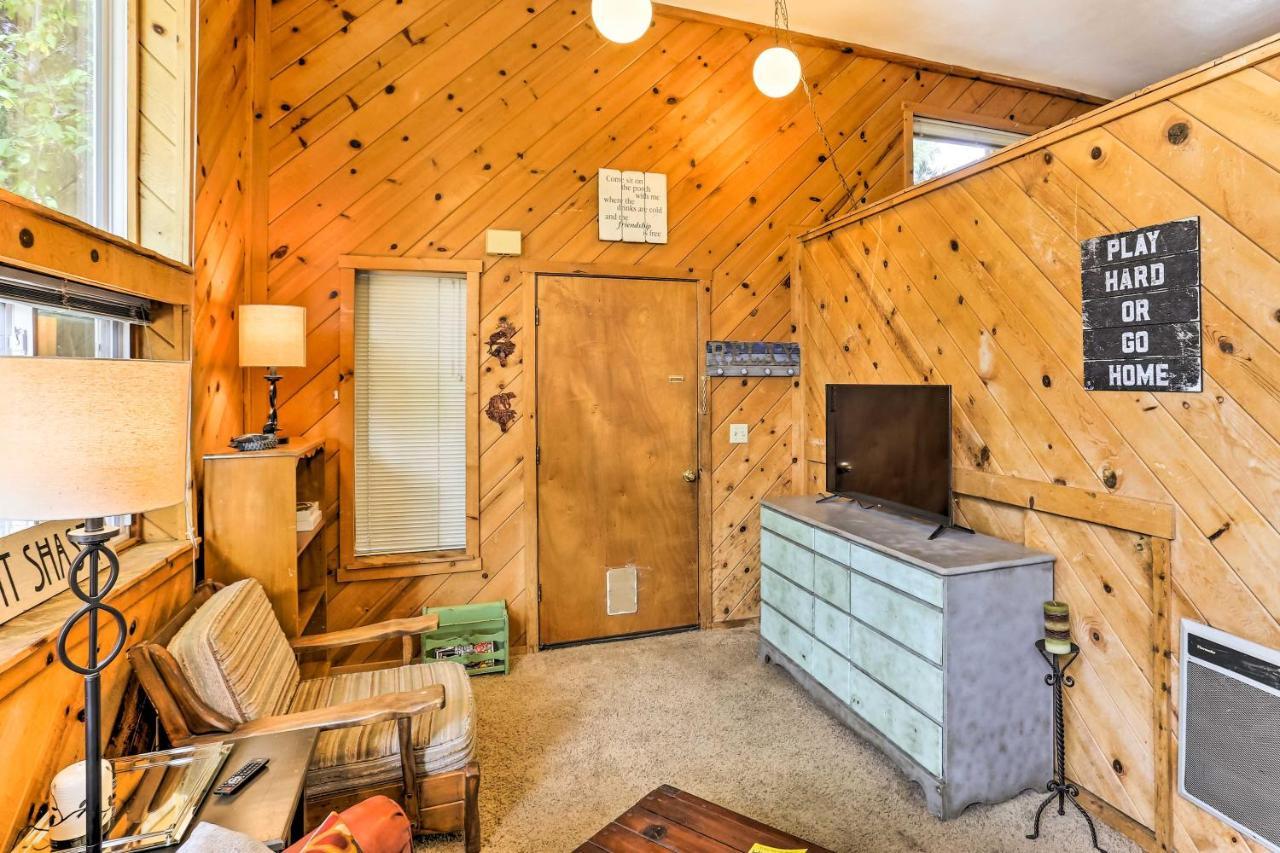 Cozy Studio Near Hiking And Skiing, Walk To Downtown Mount Shasta Exterior photo