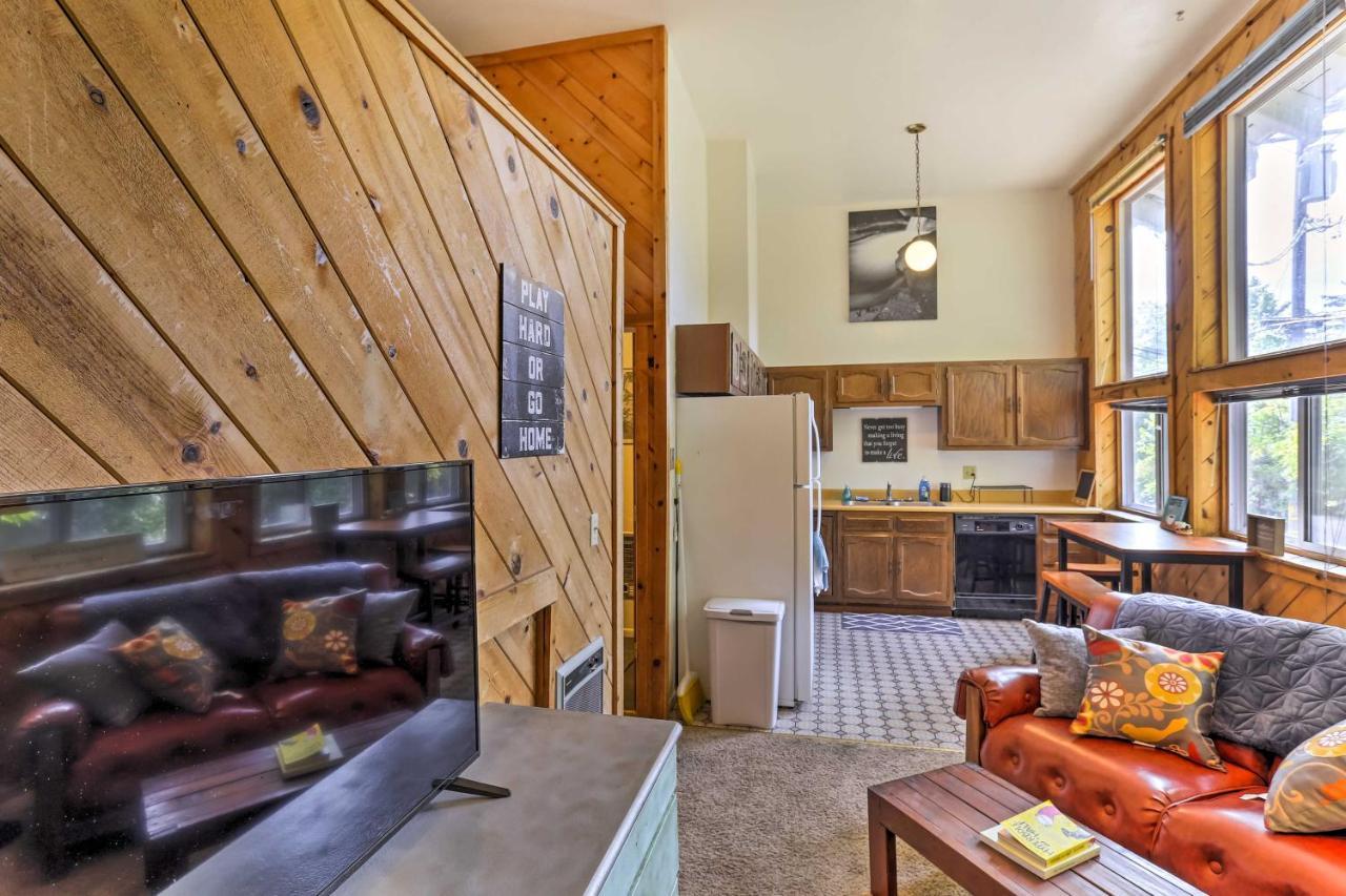 Cozy Studio Near Hiking And Skiing, Walk To Downtown Mount Shasta Exterior photo